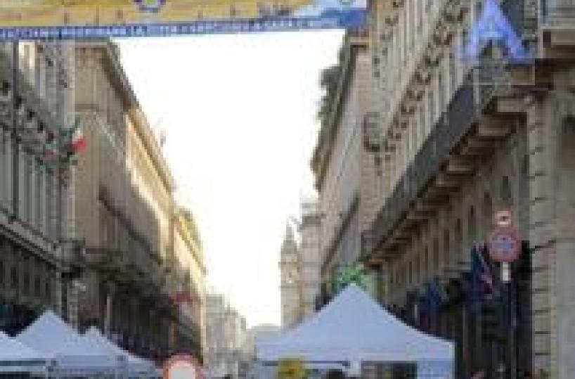 Suicida in bar vip Torino, resta aperto