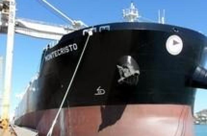 Liberata nave italiana, pirati arresi