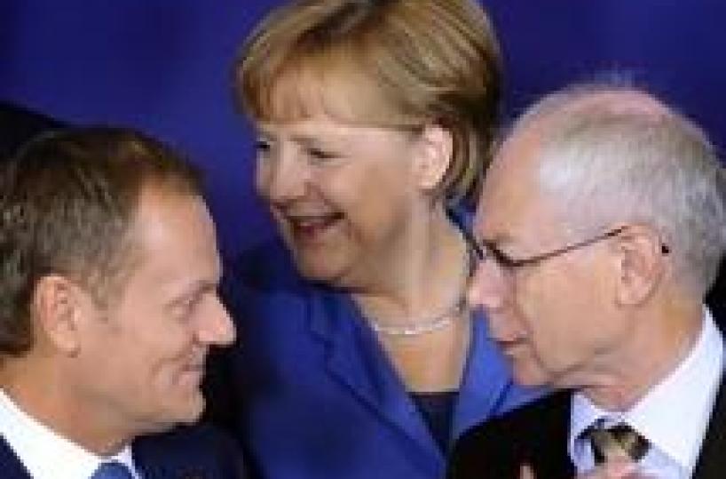 Merkel: intesa su capitale banche