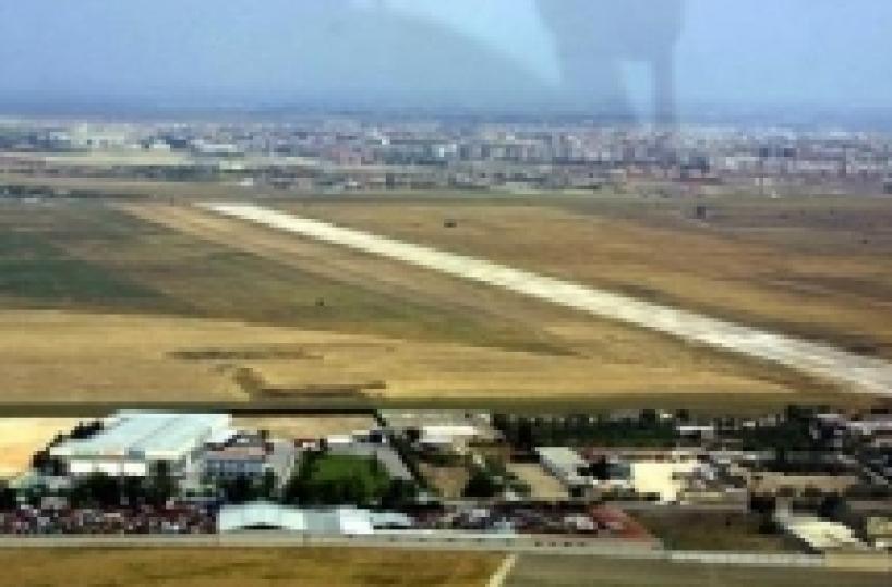 Aeroporto Gino Lisa, il sindaco «Sbagliato non sia una priorità»