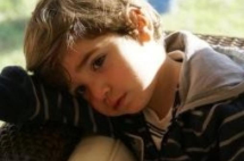 Morto per cause naturali bimbo figlio di omeopata «In ospedale già freddo» Indagati genitori e 3 medici