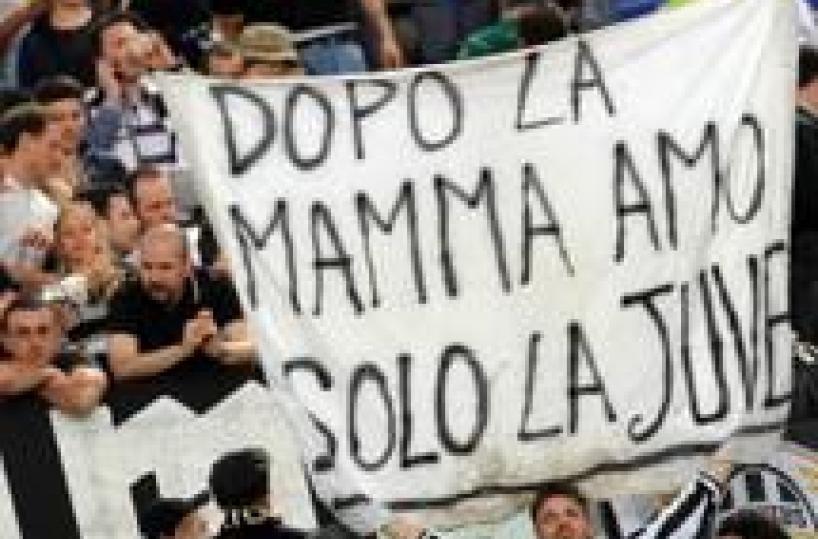 Tifosi Juventus svaligiano autogrill