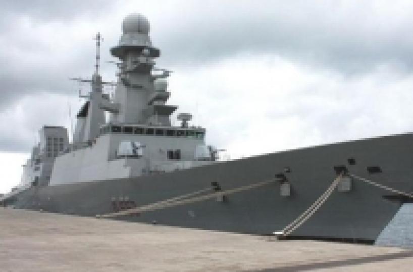 Nave Doria perdecarburante in porto