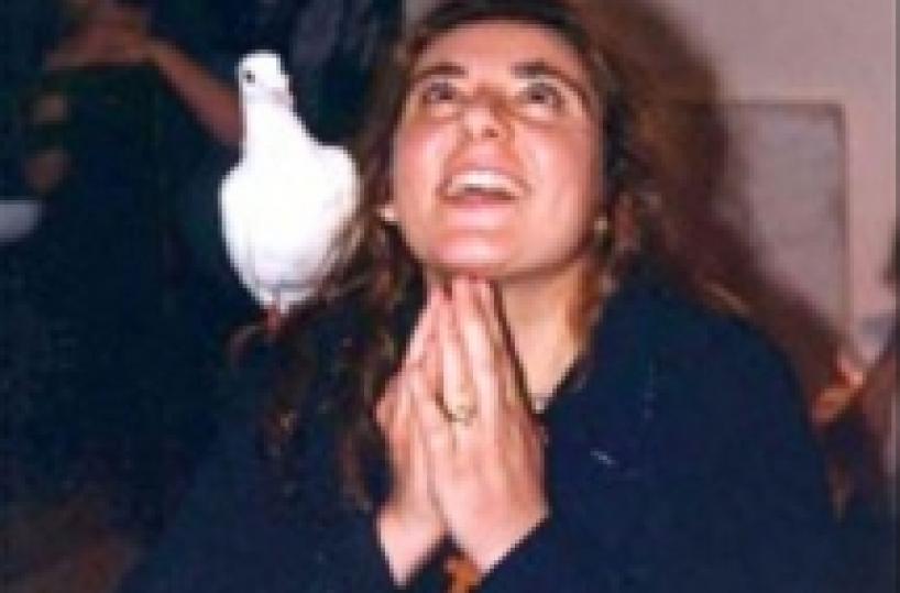 Il vescovo mette al bando la donna che ha le visioni