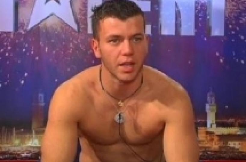 «Italia's Got talent» vince giovane tranese «L'uomo bandiera» 