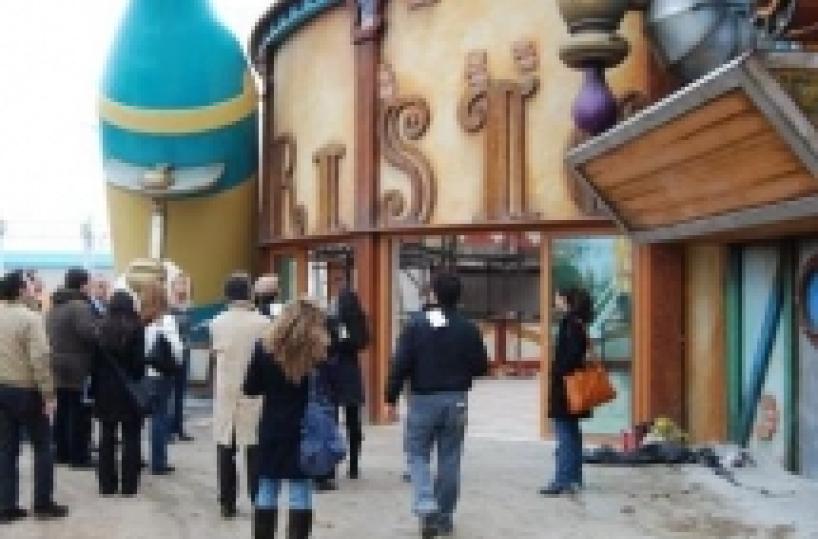 Parco divertimenti di Molfetta anche piscina con onde giganti