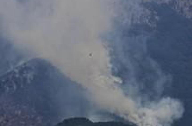 Wildfire rages across Pollino national park