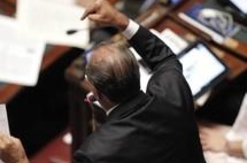 L. elettorale: IdV,patto per farci fuori