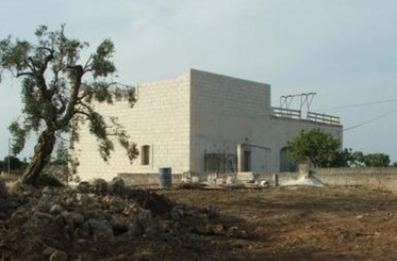 Mister Donadoni e la villa degli &laquo;abusi&raquo; a Fasano