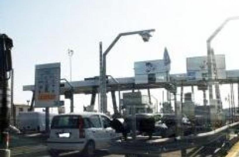 Trani, lavori di manutenzione sulla A14: chiuso il casello autostrada