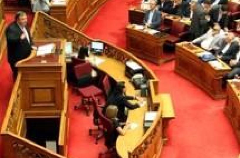 Grecia: giro di vite su pensioni statali
