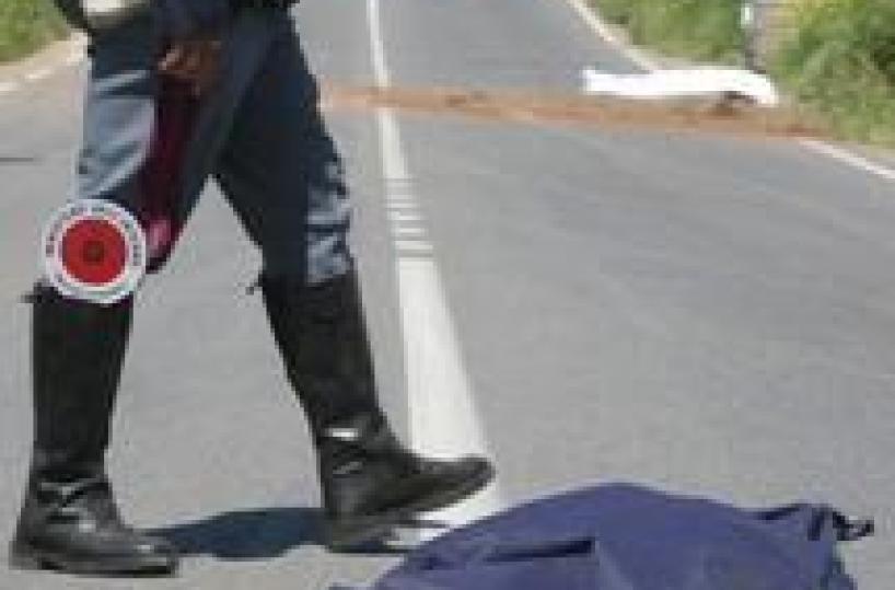 Fuori strada con l'automuore 29enne nel Tarantino