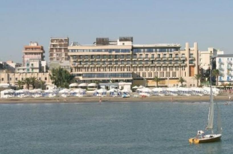 Margherita di Savoia: &laquo;Qui il mare &egrave; pulito: ecco perch&eacute;&raquo;