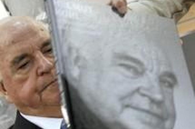 Focus: Helmut Kohl e' colpevole?
