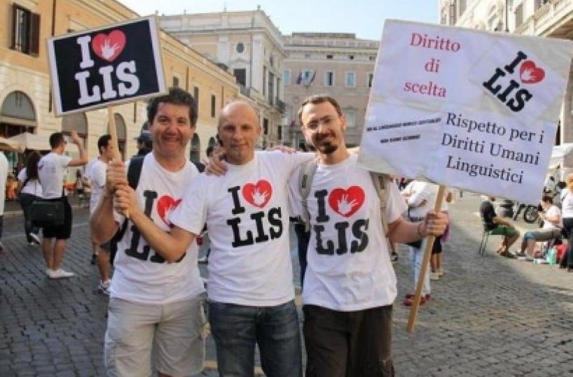 Un ponte per comunicare anche con i non udenti