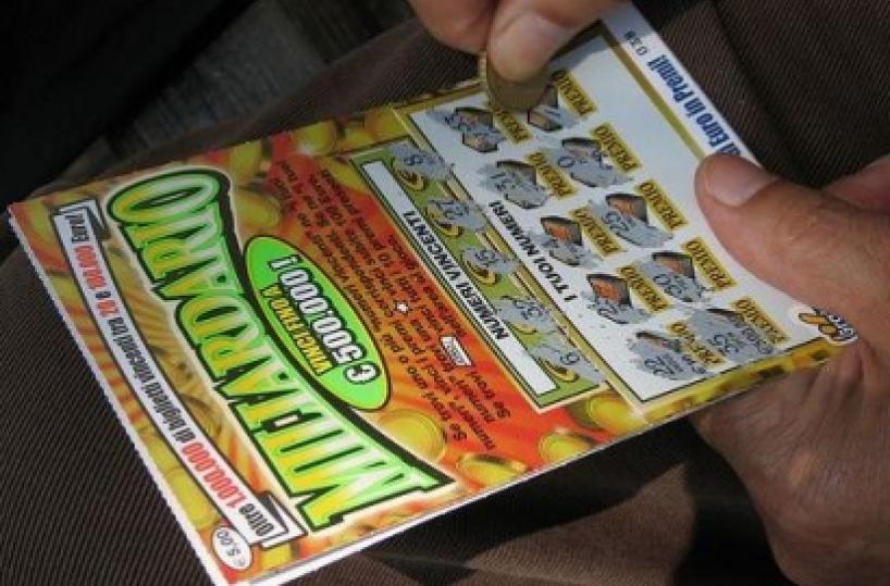Acquistano pacchi di &laquo;Gratta & Vinci&raquo; dopo&nbsp;anni vincono 10mila 