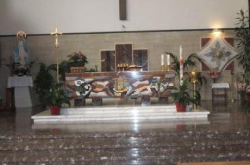 Lucera, quando Satana  entra in chiesa: paura  per ragazza posseduta