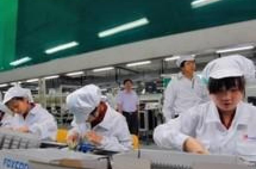 Cina: produzione industria +10% in 2013