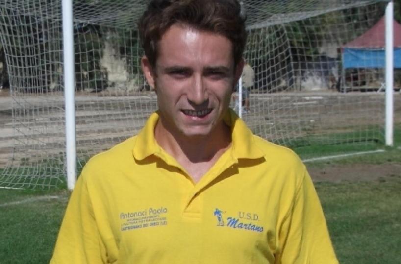 Malore durante partita muore calciatore di 34 anni nel Salento Stroncato da un aneurisma