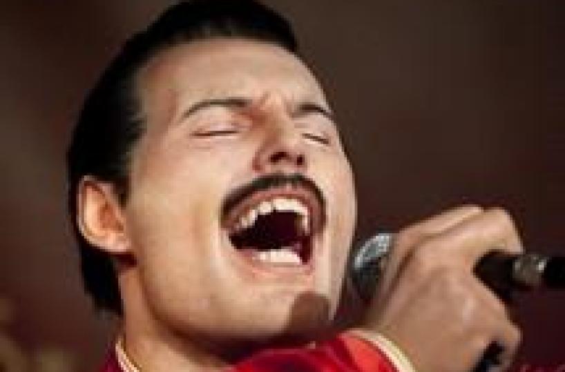 Fan Mercury 'scoprono' tomba a Londra