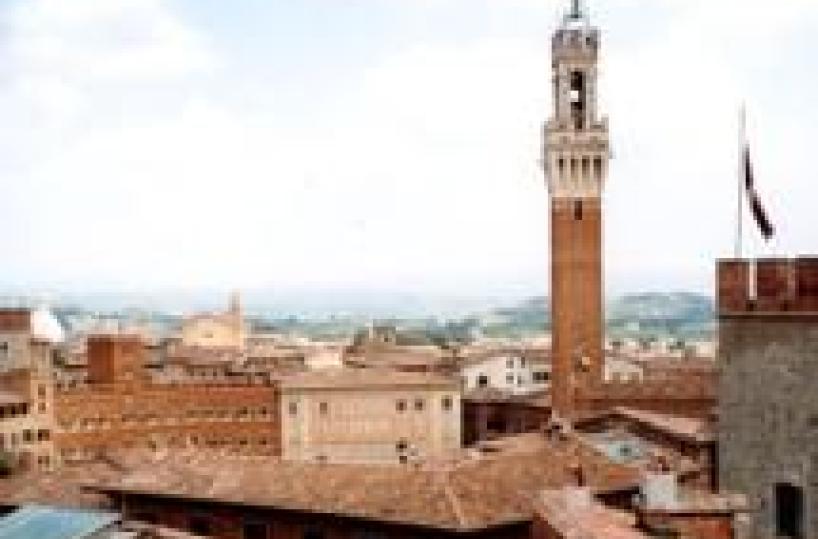 Elezioni rettore Siena, due a processo
