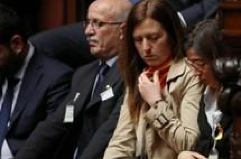 Maro': famiglie, istituzioni siano unite