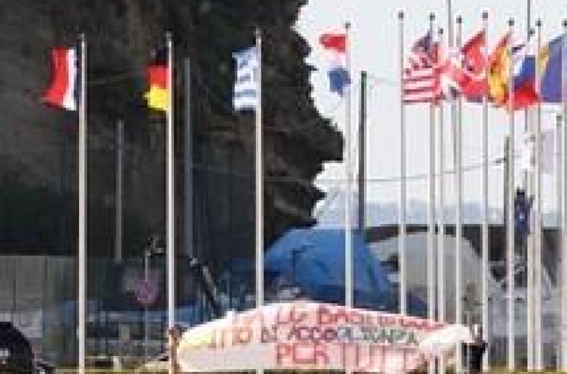 NATO base near Naples closes after 40 years