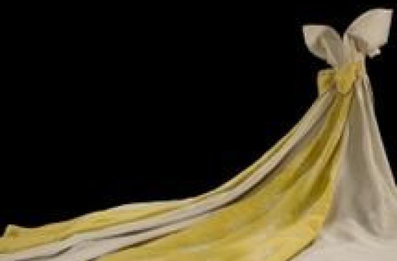 Capucci's glitterati gowns showcased in Turin