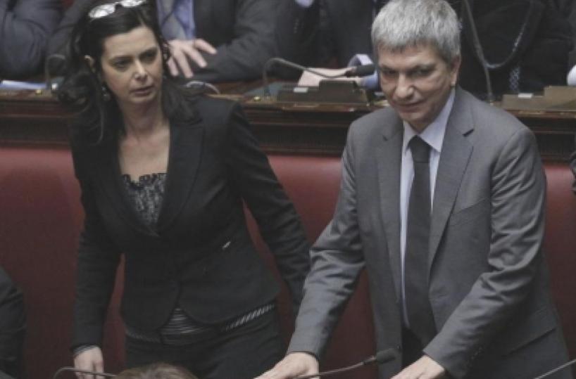 Presidente della Camera eletta Laura  Boldrini Vendola si commuove  VIDEO - Il discorso Grasso presidente del Senato Lavoro, giustizia, cambiamento