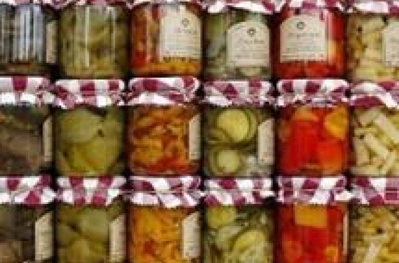 Sospetto botulino, ritirate 300 confezioni cime rape in olio