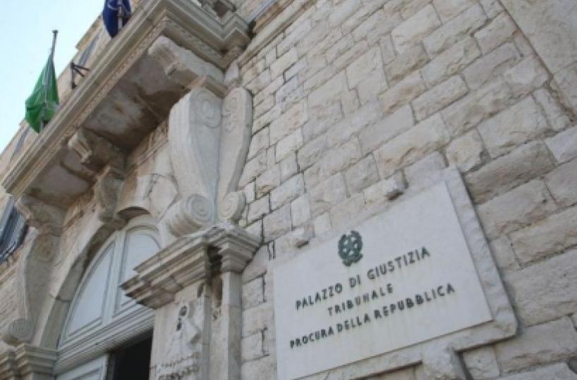 Chiesto rinvio a giudizio per ex provveditore agli studi e docenti