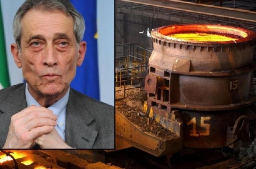 Bondi scrive a Vendola «Sbagliati dati sull'Ilva» I tumori per le sigarette E il ministro lo convoca Vendola: Bondi parla come ad