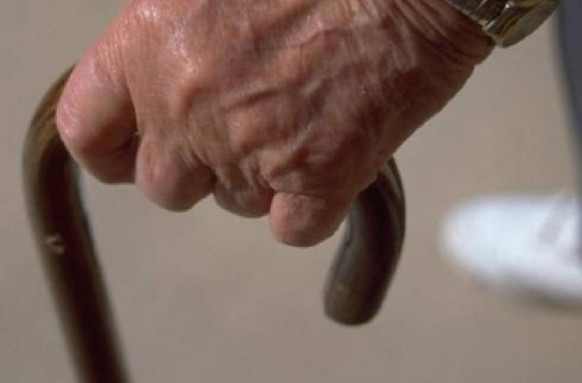 Monopoli, picchiava 90enne: badante georgiano scarcerato, va ai domiciliari