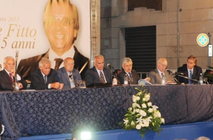 Tutta Maglie in Piazza per ricordare Totò Fitto