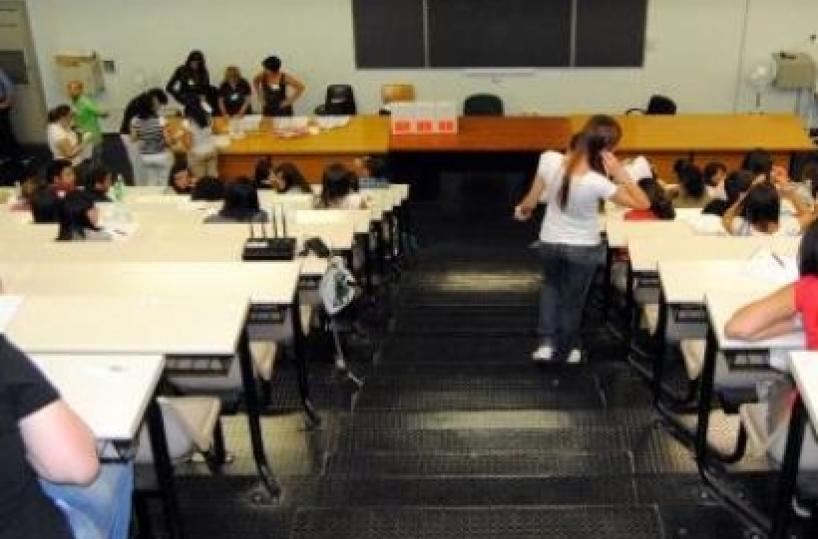 Test professioni sanitarie a Bari 1.373 iscritti  per 120 posti  Fisioterapia 