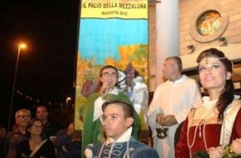 A Massafra le «olimpiadi» il 22 il corteo storico «Il Sallentino» arte, cultura e premi