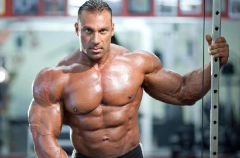 Trovato morto a Taranto body builder: un malore? Passione nata a 16 anni