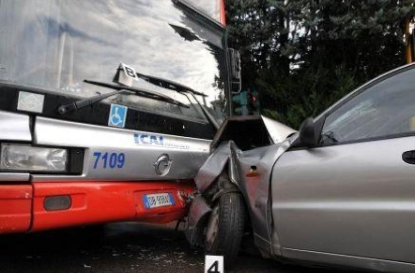 Assolto autista bus Barivittima non aveva cintura