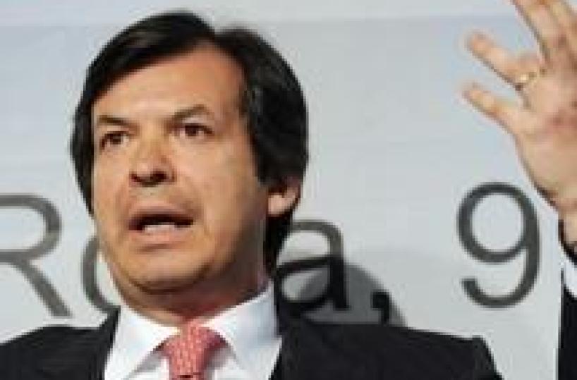 Centro leasing in Intesa, concambio 1,34
