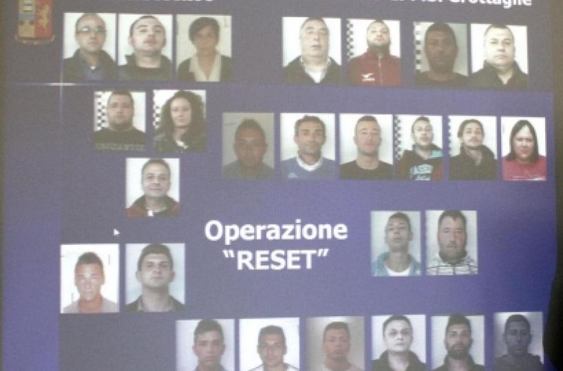 Droga, 25 arresti anche la donna dello zio del bimbo ucciso 