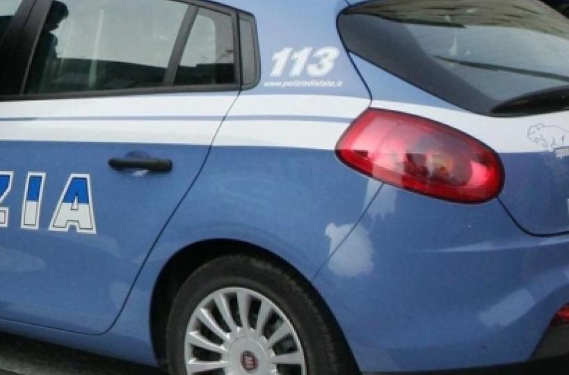 Cerignola, tentano la fugaschianto dopo inseguimento