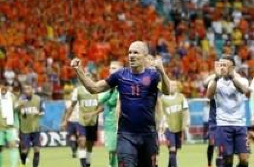Olanda show, battuta la Spagna 5-1