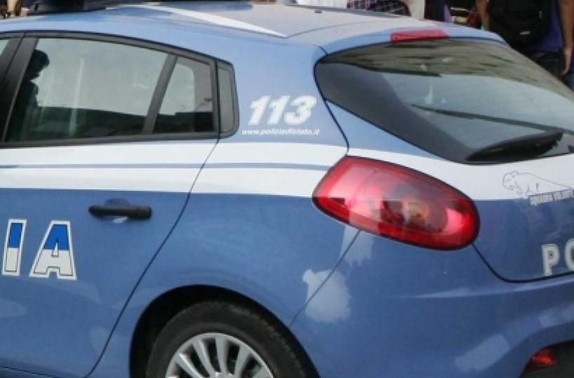 Pulsano, spacciavano droga dalla finestra: arrestati due fratelli e un minorenne