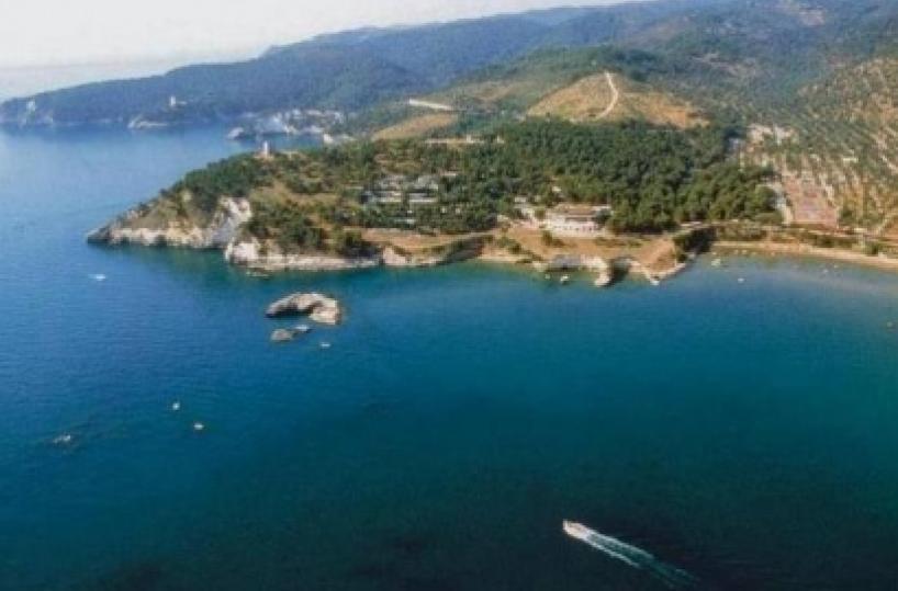 Meta per le vacanze Vieste e Gallipoli le pi&ugrave; cliccate sul web E altri due e-book Apt raccontano la Basilicata