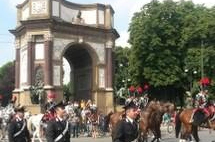Torino in festa per bicentenario Arma CC
