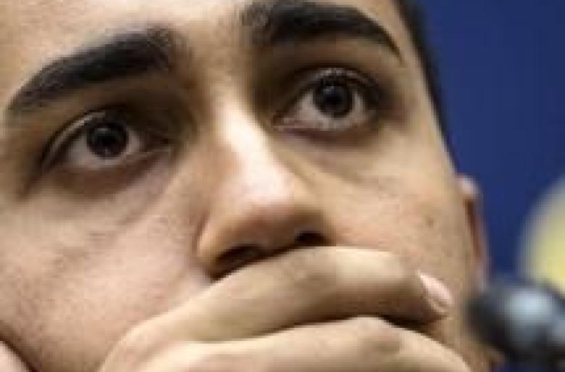 «Il Movimento muore  se parla di se stesso»