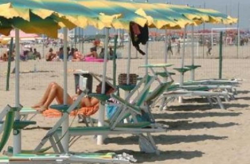 Monopoli,&nbsp;la guerra&nbsp;dei lidi adesso approda in Procura