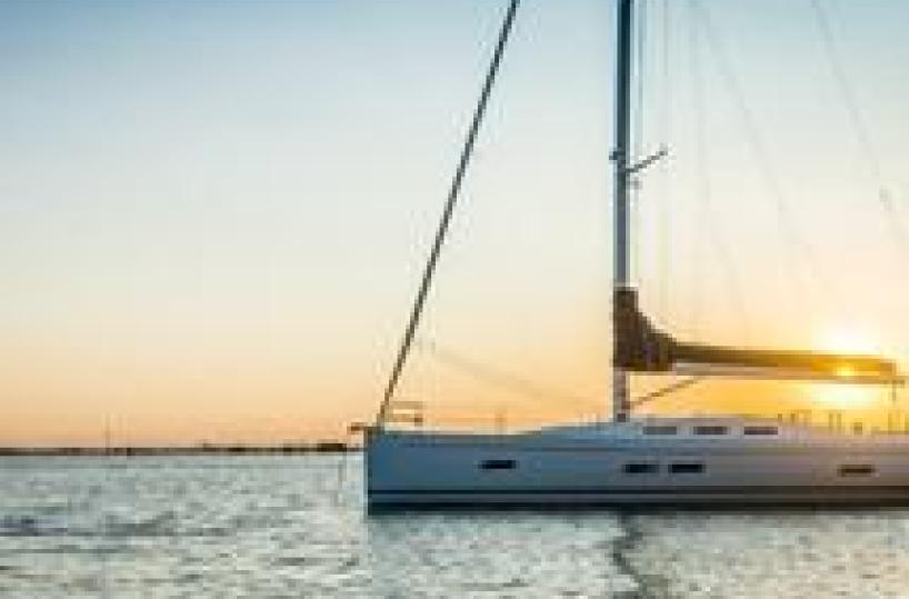 Sailboat builders make waves with innovative design