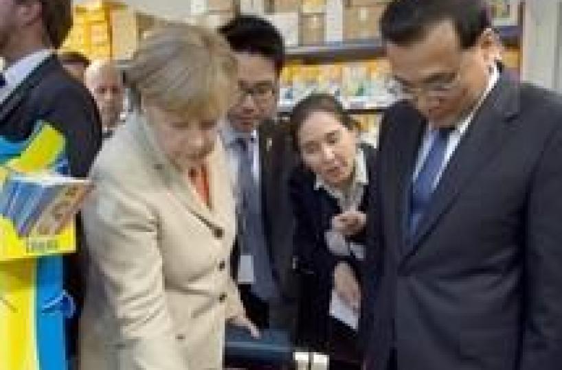 Merkel e premier cinese al supermarket