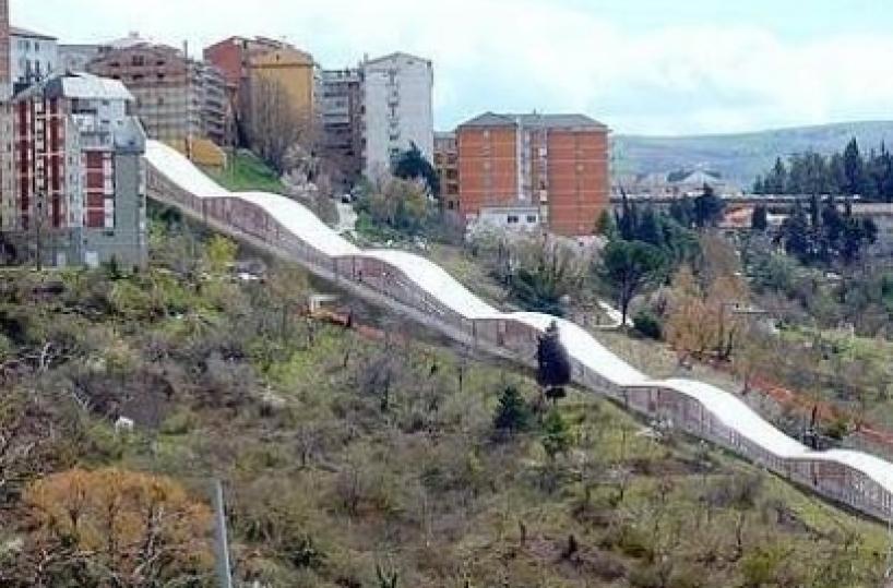 Potenza, a pagamento le scale mobili